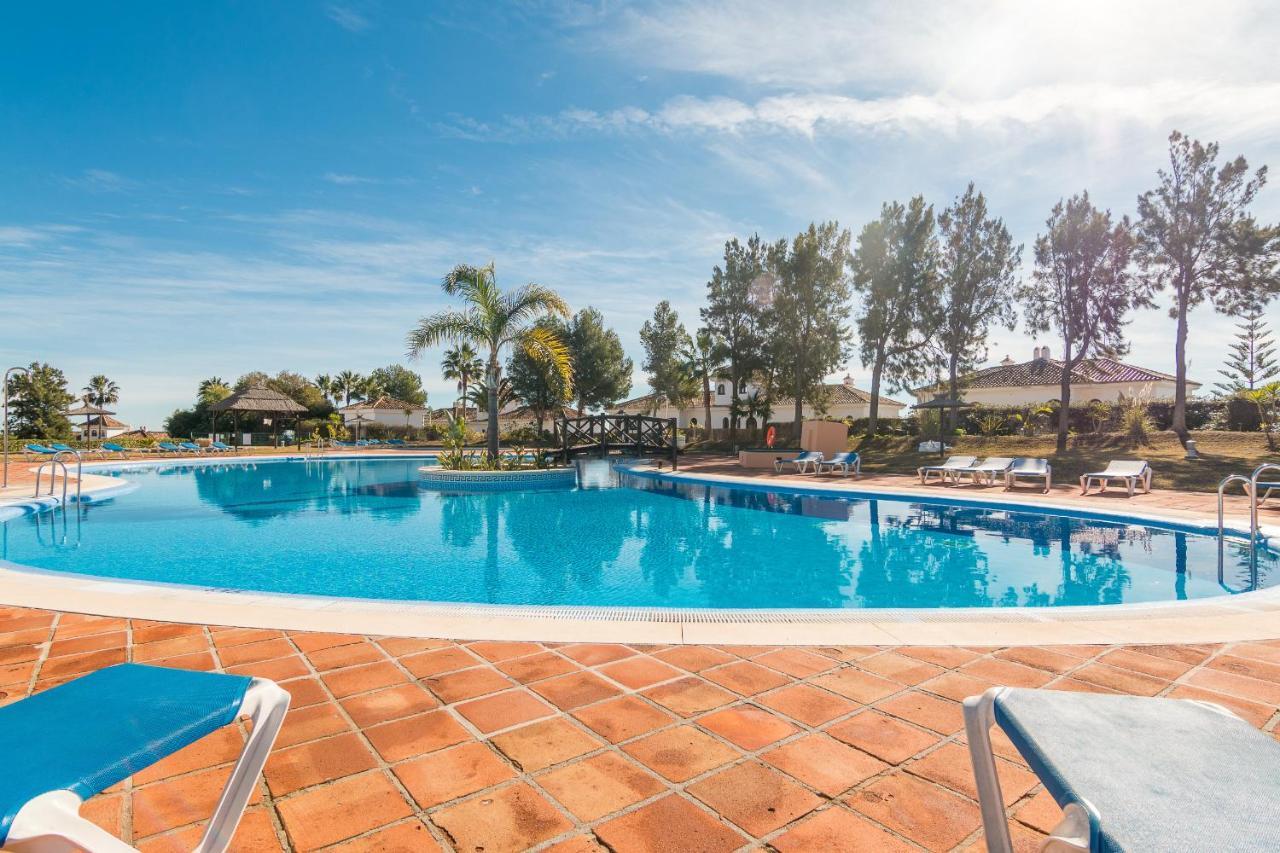 2258-Superb 1 Bedroom-Terrace And Sea View Castillo de Sabinillas Екстериор снимка